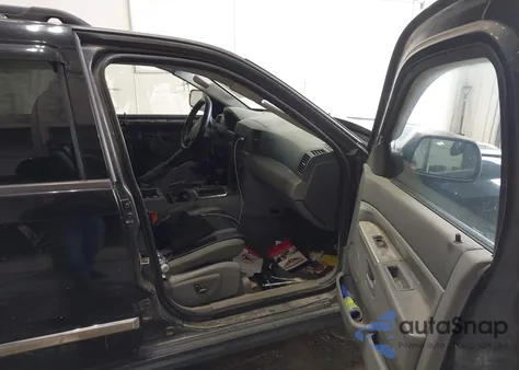 2005 Jeep Grand Cherokee Laredo z USA, uszkodzony, nr VIN 1J4GR48KX5C721993